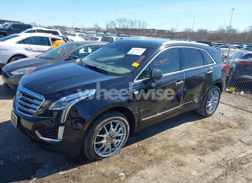 Photo 2 of 2017 Cadillac Xt5 PREMIUM LUXURY (VIN 1GYKNCRS8HZ127001)