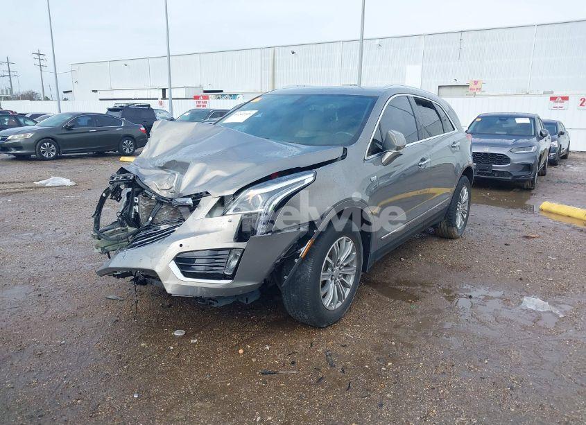 Photo 2 of 2018 Cadillac Xt5 LUXURY (VIN 1GYKNCRS8JZ140708)