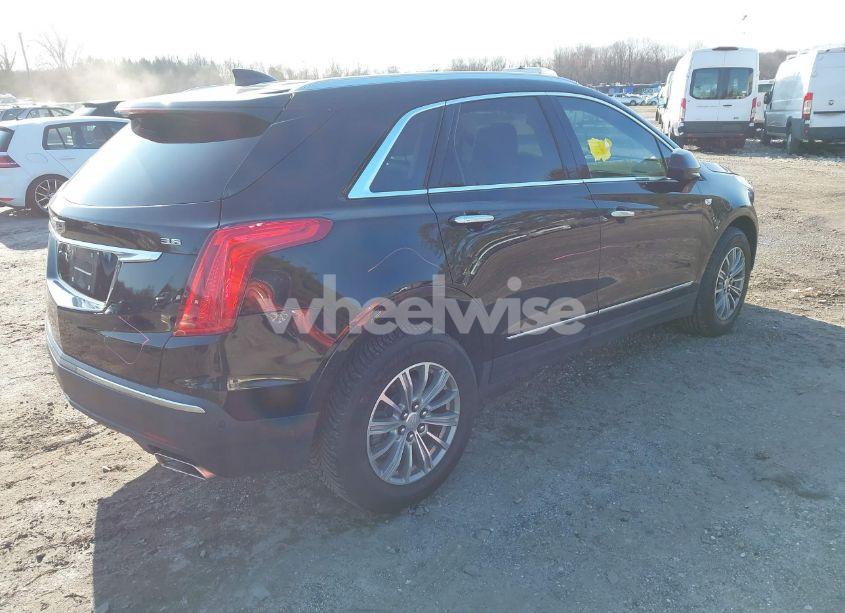 Photo 4 of 2018 Cadillac Xt5 LUXURY (VIN 1GYKNCRS8JZ207257)