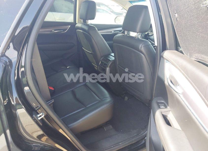 Photo 8 of 2018 Cadillac Xt5 LUXURY (VIN 1GYKNCRS9JZ173328)