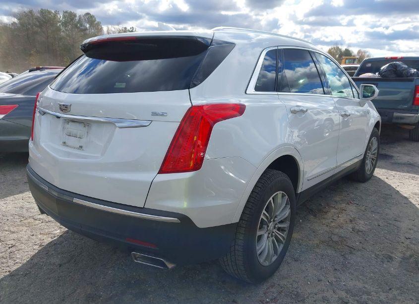 Photo 4 of 2019 Cadillac Xt5 LUXURY (VIN 1GYKNCRS9KZ118900)