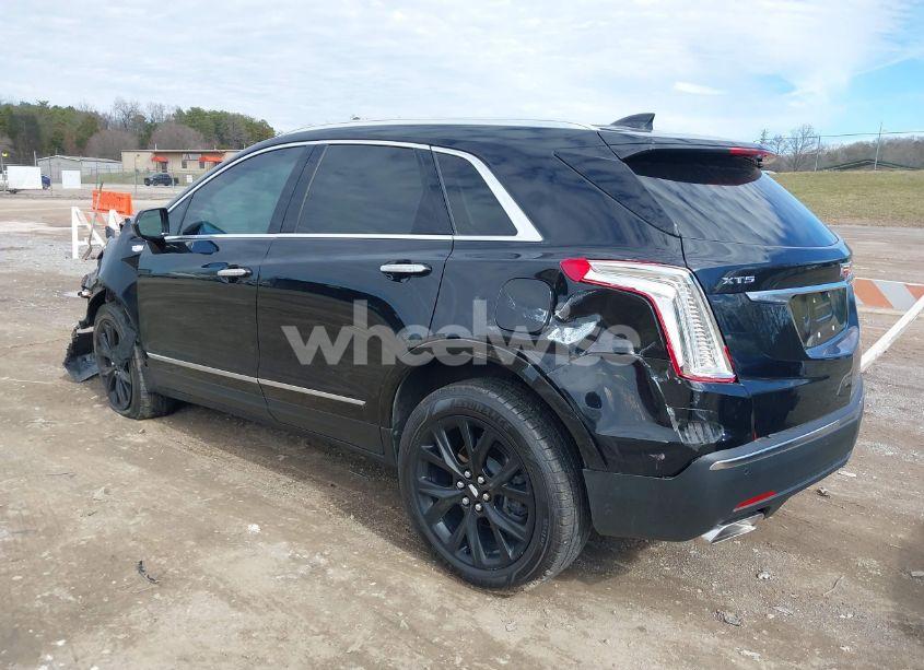 Photo 3 of 2019 Cadillac Xt5 LUXURY (VIN 1GYKNCRS9KZ282910)