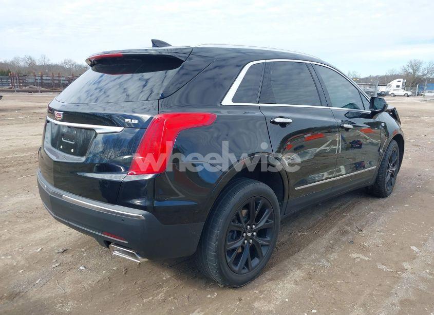 Photo 4 of 2019 Cadillac Xt5 LUXURY (VIN 1GYKNCRS9KZ282910)