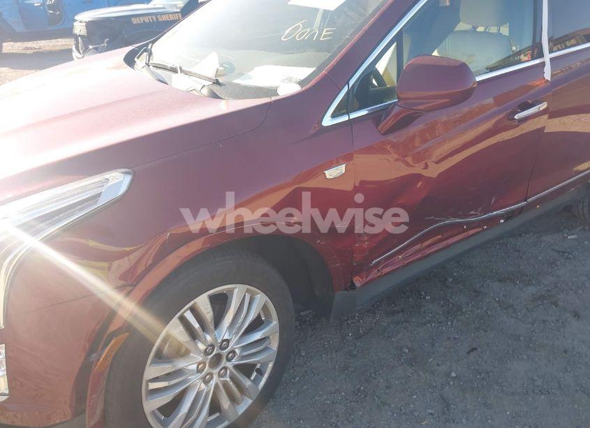 Photo 6 of 2017 Cadillac Xt5 PREMIUM LUXURY (VIN 1GYKNCRSXHZ187118)