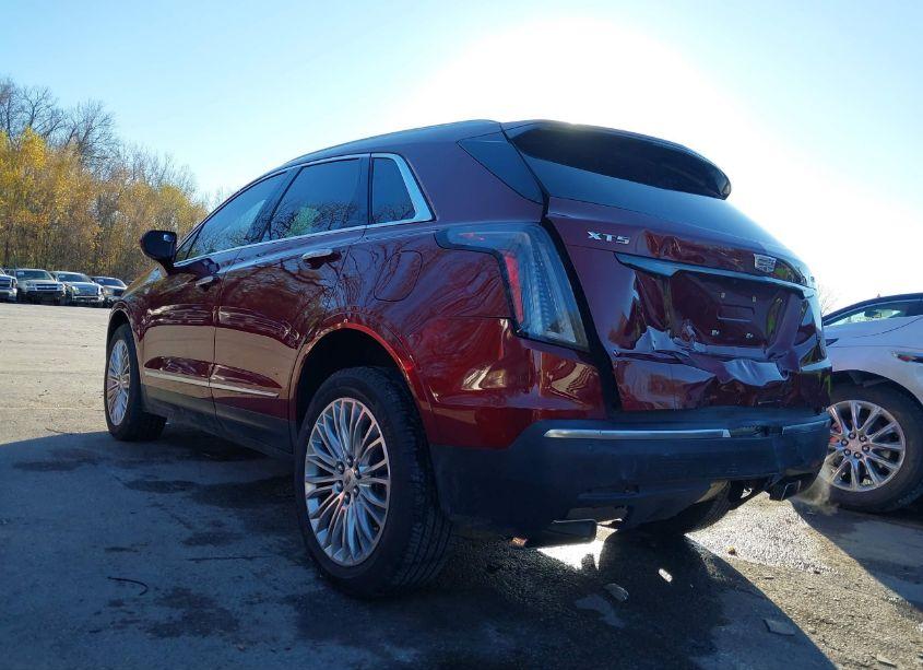 Photo 3 of 2018 Cadillac Xt5 LUXURY (VIN 1GYKNCRSXJZ190588)