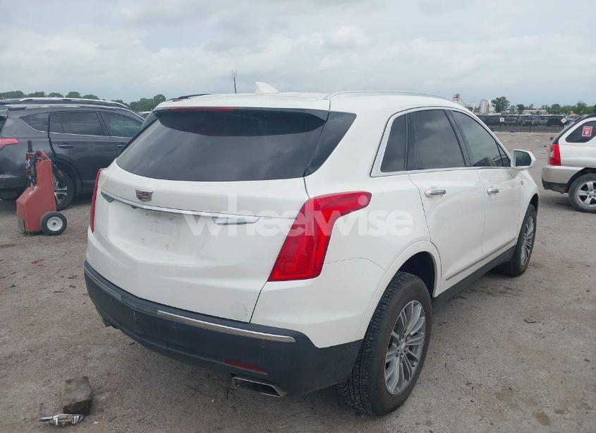 Photo 4 of 2019 Cadillac Xt5 LUXURY (VIN 1GYKNCRSXKZ286643)