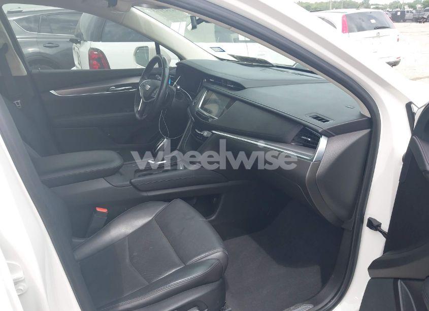 Photo 5 of 2019 Cadillac Xt5 LUXURY (VIN 1GYKNCRSXKZ286643)