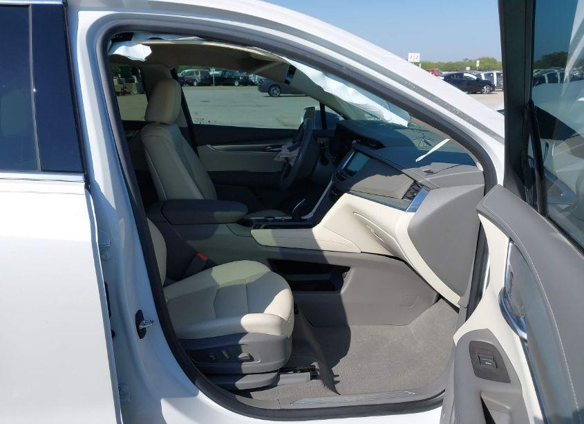 Photo 5 of 2020 Cadillac Xt5 FWD PREMIUM LUXURY (VIN 1GYKNCRSXLZ171591)