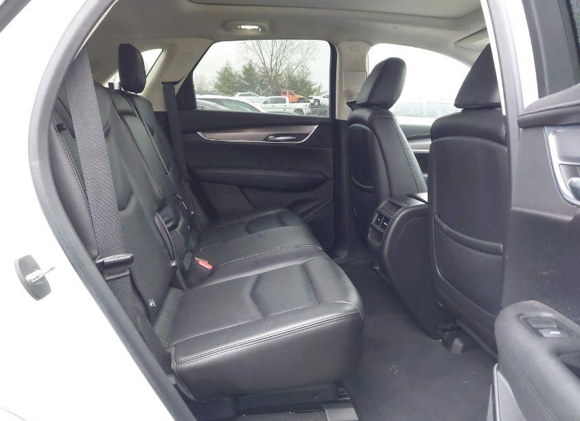 Photo 8 of 2019 Cadillac Xt5 LUXURY (VIN 1GYKNDRS0KZ105717)