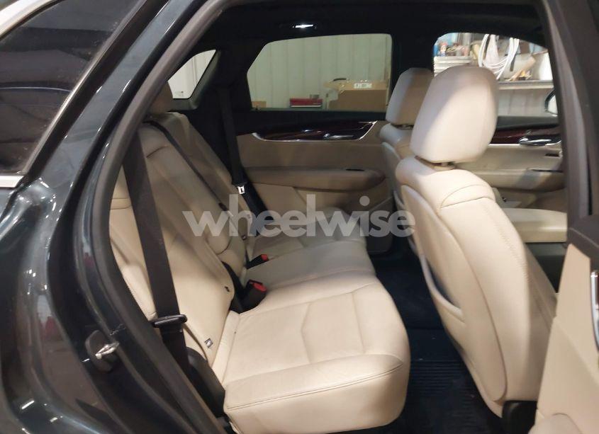 Photo 8 of 2019 Cadillac Xt5 LUXURY (VIN 1GYKNDRS0KZ213092)