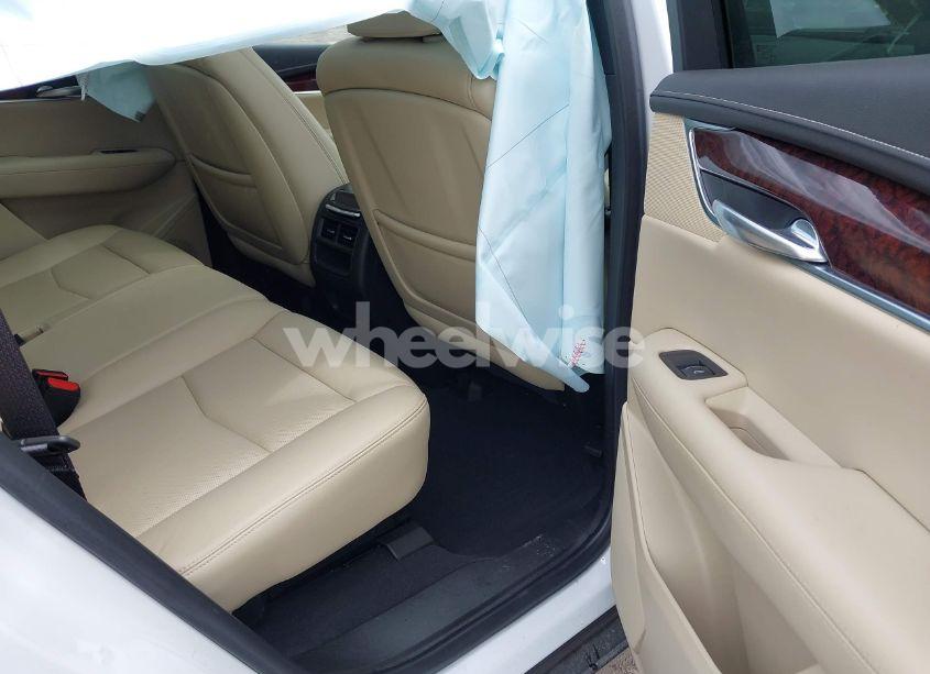 Photo 8 of 2019 Cadillac Xt5 LUXURY (VIN 1GYKNDRS0KZ233178)