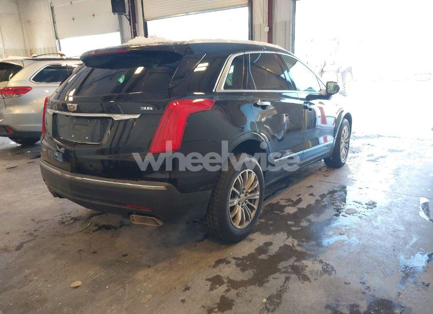 Photo 4 of 2017 Cadillac Xt5 LUXURY (VIN 1GYKNDRS1HZ145345)