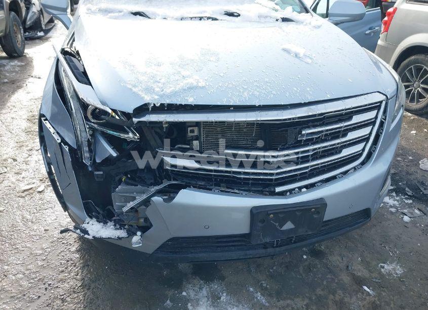Photo 6 of 2017 Cadillac Xt5 LUXURY (VIN 1GYKNDRS1HZ326235)