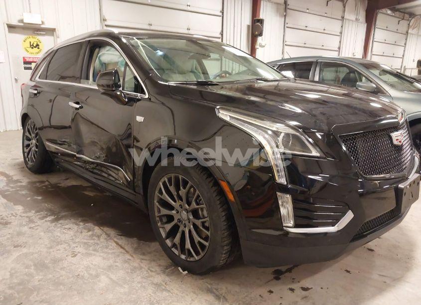 2018 Cadillac Xt5 LUXURY (VIN 1GYKNDRS1JZ116823) main photo