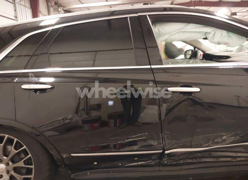 Photo 12 of 2018 Cadillac Xt5 LUXURY (VIN 1GYKNDRS1JZ116823)