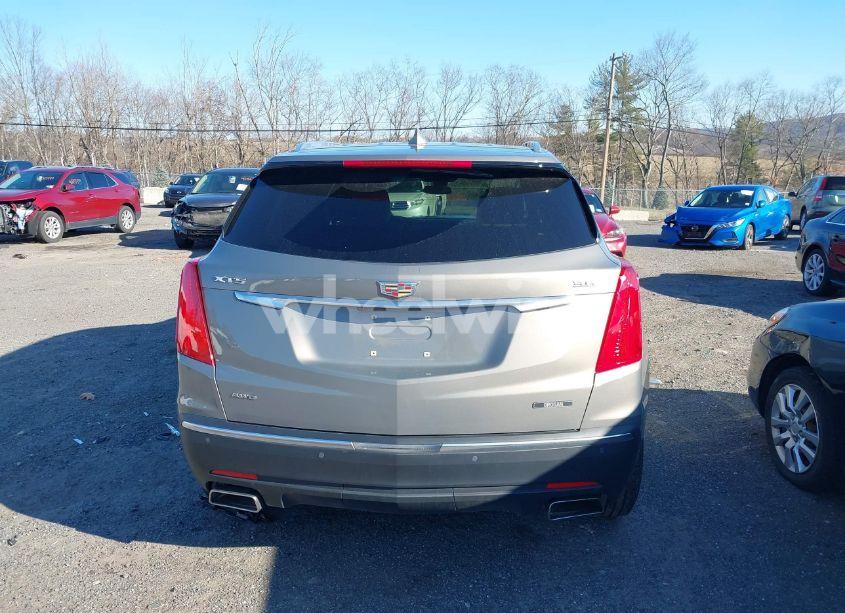 Photo 16 of 2018 Cadillac Xt5 LUXURY (VIN 1GYKNDRS1JZ211902)