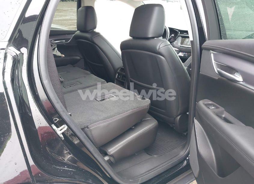 Photo 8 of 2018 Cadillac Xt5 LUXURY (VIN 1GYKNDRS1JZ227436)