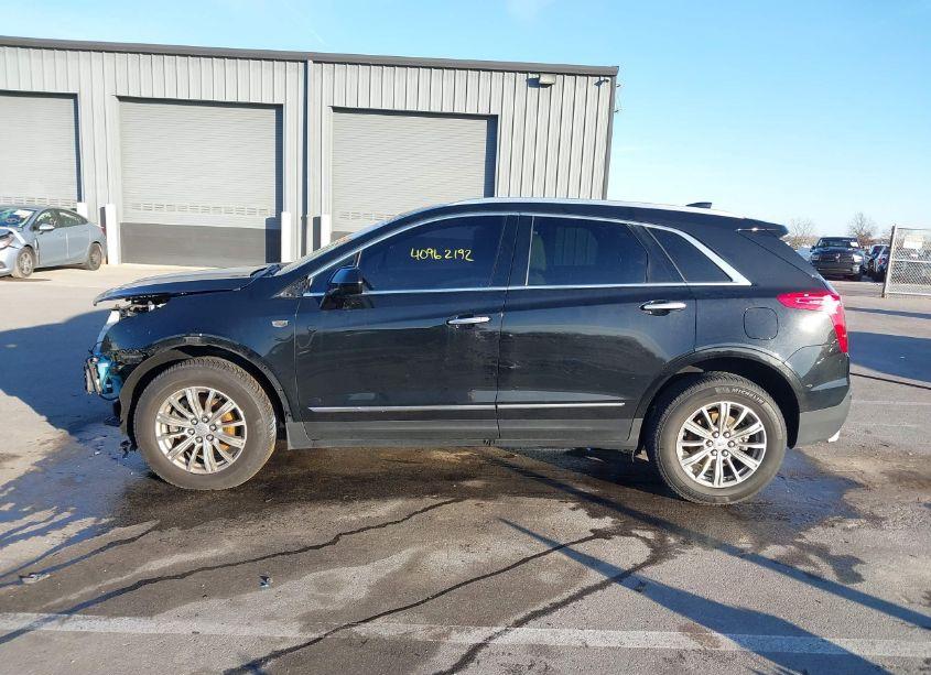 Photo 15 of 2018 Cadillac Xt5 LUXURY (VIN 1GYKNDRS1JZ243653)