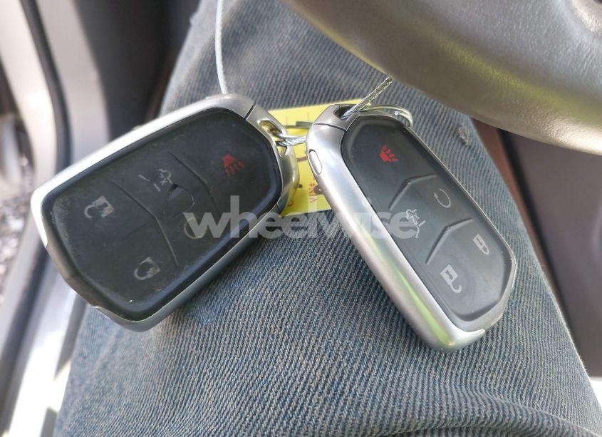 Photo 11 of 2017 Cadillac Xt5 LUXURY (VIN 1GYKNDRS2HZ203673)