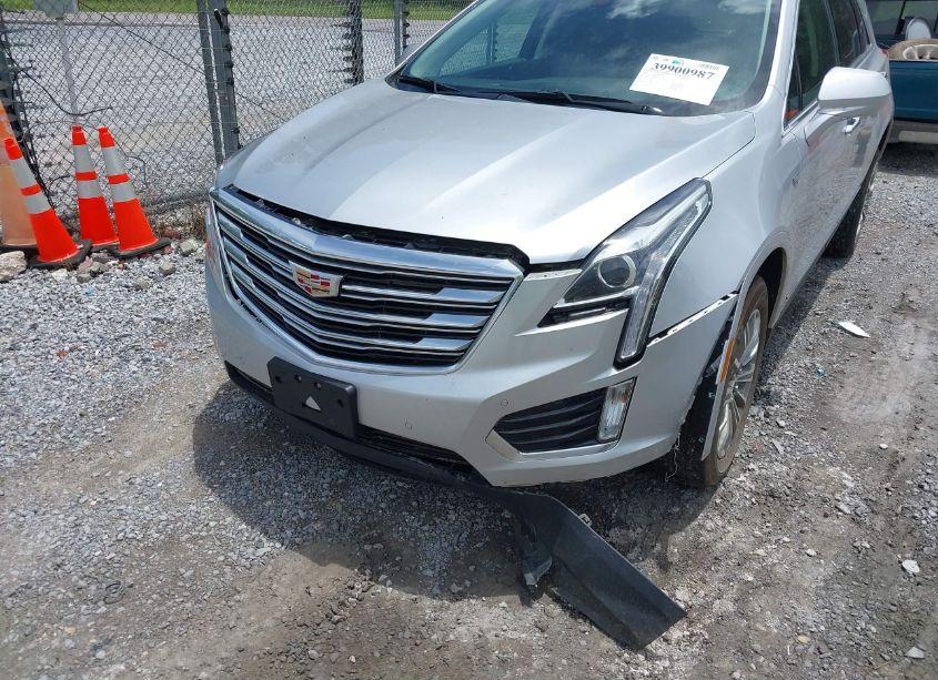 Photo 6 of 2018 Cadillac Xt5 LUXURY (VIN 1GYKNDRS2JZ105944)