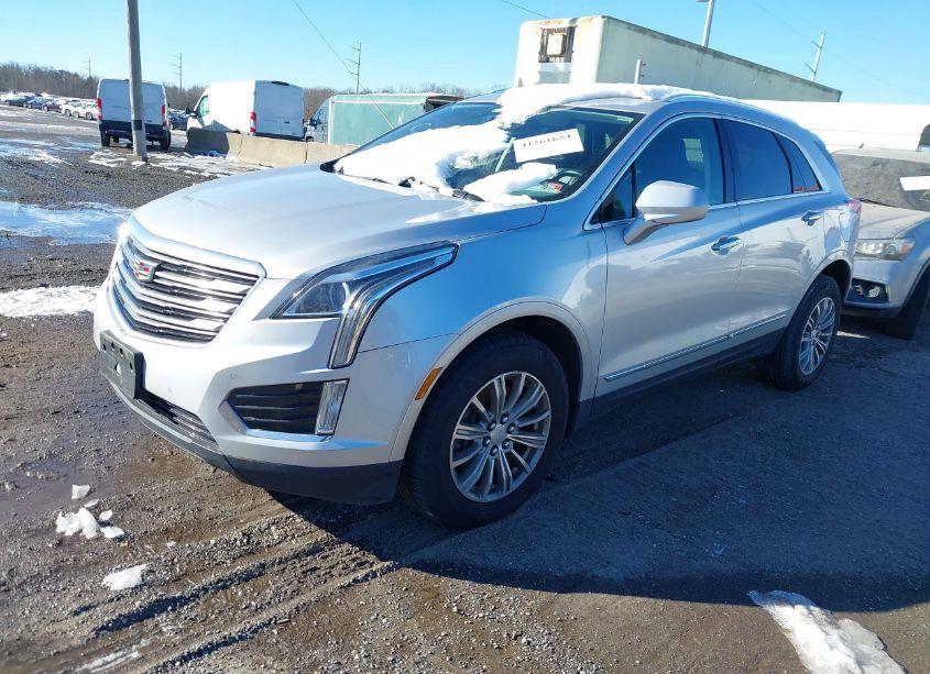 Photo 2 of 2019 Cadillac Xt5 LUXURY (VIN 1GYKNDRS2KZ250032)