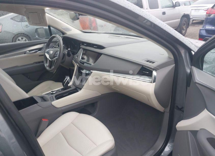 Photo 5 of 2020 Cadillac Xt5 AWD PREMIUM LUXURY (VIN 1GYKNDRS2LZ139496)