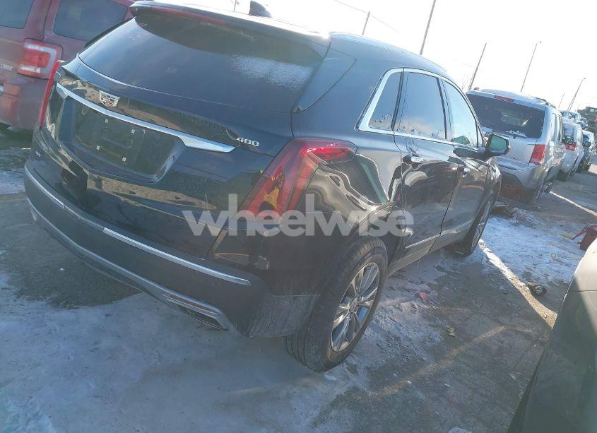 Photo 4 of 2021 Cadillac Xt5 AWD PREMIUM LUXURY (VIN 1GYKNDRS2MZ152878)