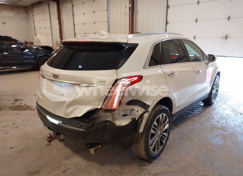 Photo 6 of 2019 Cadillac Xt5 LUXURY (VIN 1GYKNDRS3KZ149162)