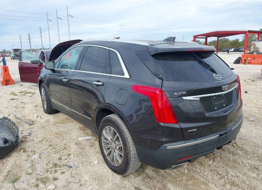 Photo 3 of 2017 Cadillac Xt5 LUXURY (VIN 1GYKNDRS4HZ150927)