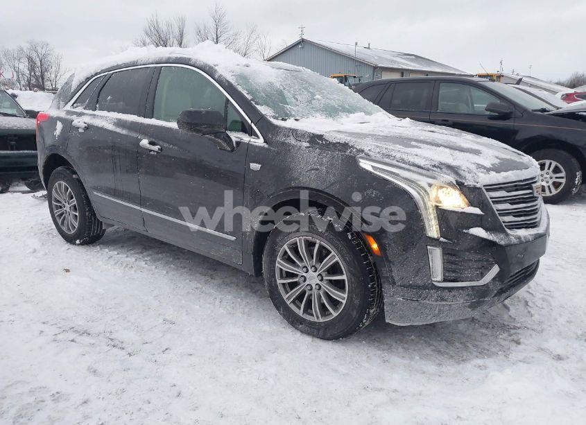 2017 Cadillac Xt5 LUXURY (VIN 1GYKNDRS4HZ243771) main photo