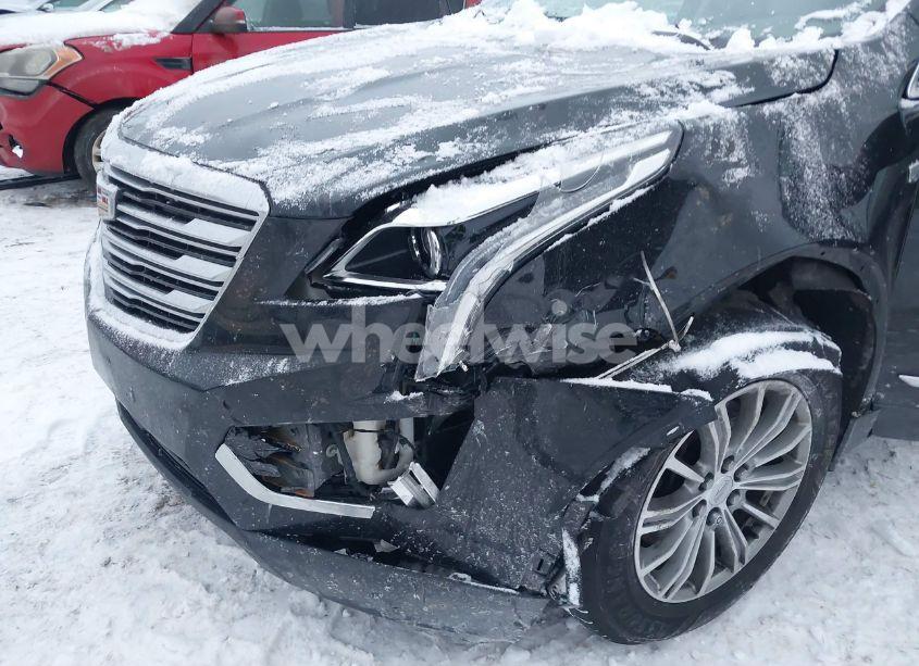 Photo 6 of 2017 Cadillac Xt5 LUXURY (VIN 1GYKNDRS4HZ243771)