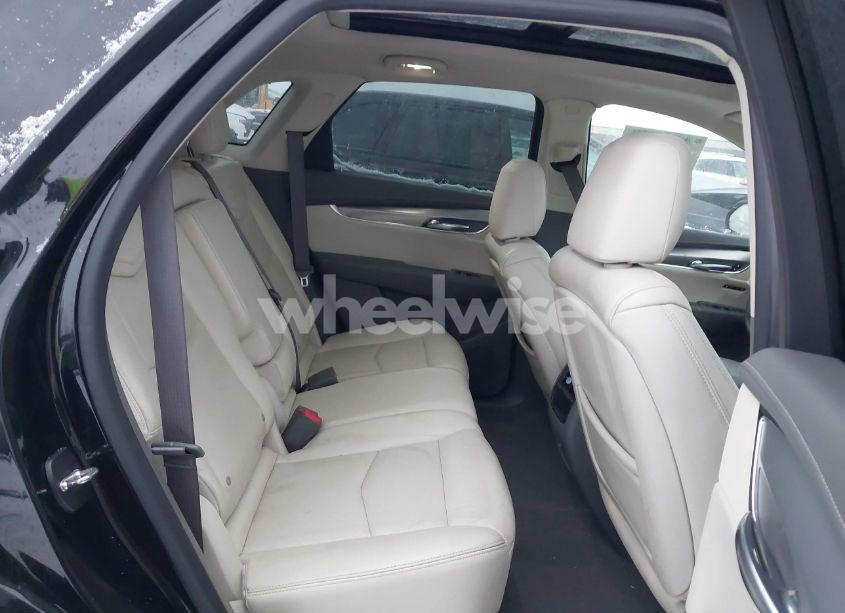 Photo 8 of 2017 Cadillac Xt5 LUXURY (VIN 1GYKNDRS4HZ243771)