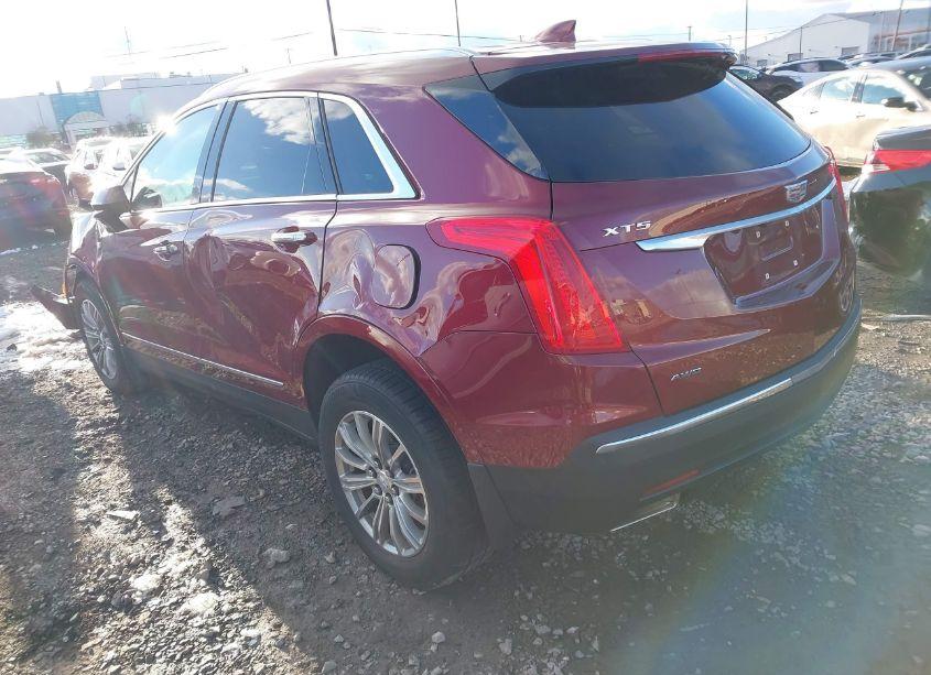 Photo 3 of 2018 Cadillac Xt5 LUXURY (VIN 1GYKNDRS4JZ213739)