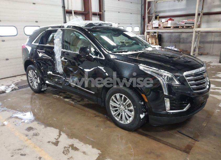 2019 Cadillac Xt5 LUXURY (VIN 1GYKNDRS4KZ107678) main photo