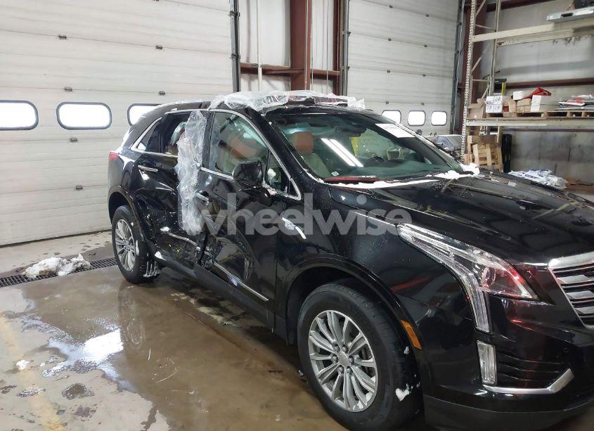Photo 6 of 2019 Cadillac Xt5 LUXURY (VIN 1GYKNDRS4KZ107678)