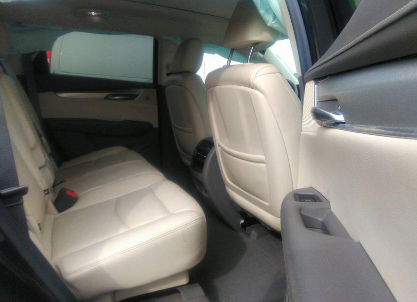 Photo 8 of 2018 Cadillac Xt5 LUXURY (VIN 1GYKNDRS5JZ148724)