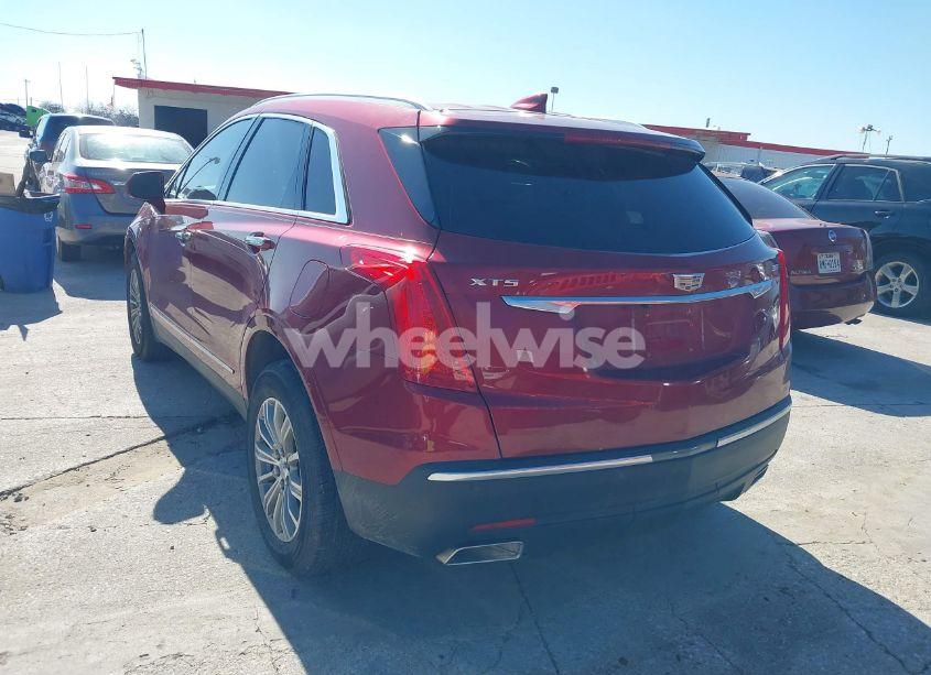 Photo 3 of 2019 Cadillac Xt5 LUXURY (VIN 1GYKNDRS5KZ131598)