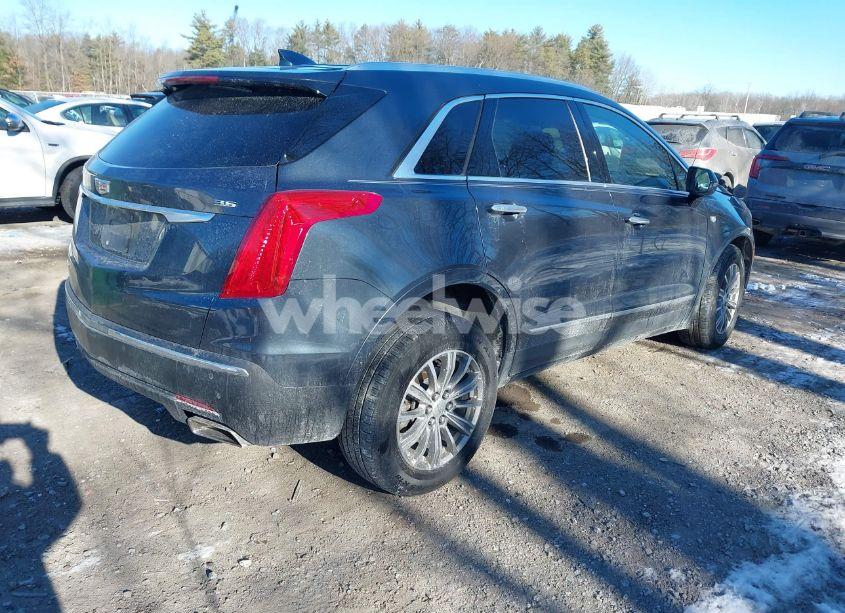 Photo 4 of 2019 Cadillac Xt5 LUXURY (VIN 1GYKNDRS5KZ268833)