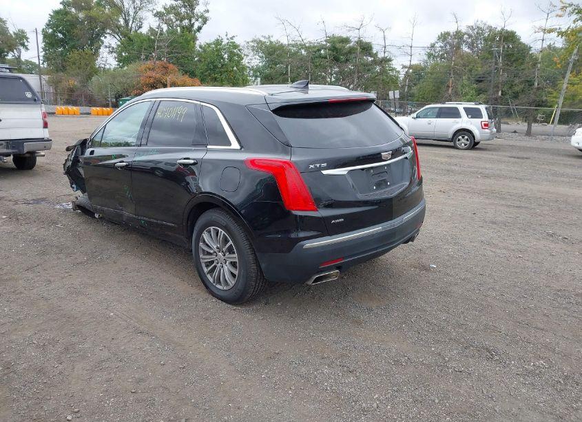 Photo 3 of 2019 Cadillac Xt5 LUXURY (VIN 1GYKNDRS5KZ279573)