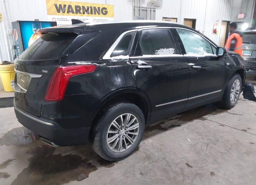 Photo 4 of 2018 Cadillac Xt5 LUXURY (VIN 1GYKNDRS6JZ198855)