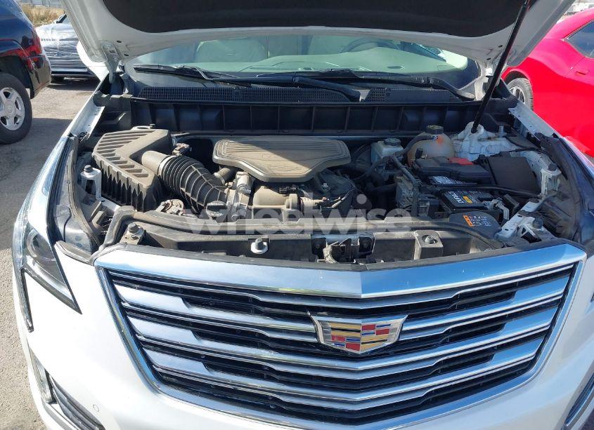 Photo 10 of 2018 Cadillac Xt5 LUXURY (VIN 1GYKNDRS6JZ222328)