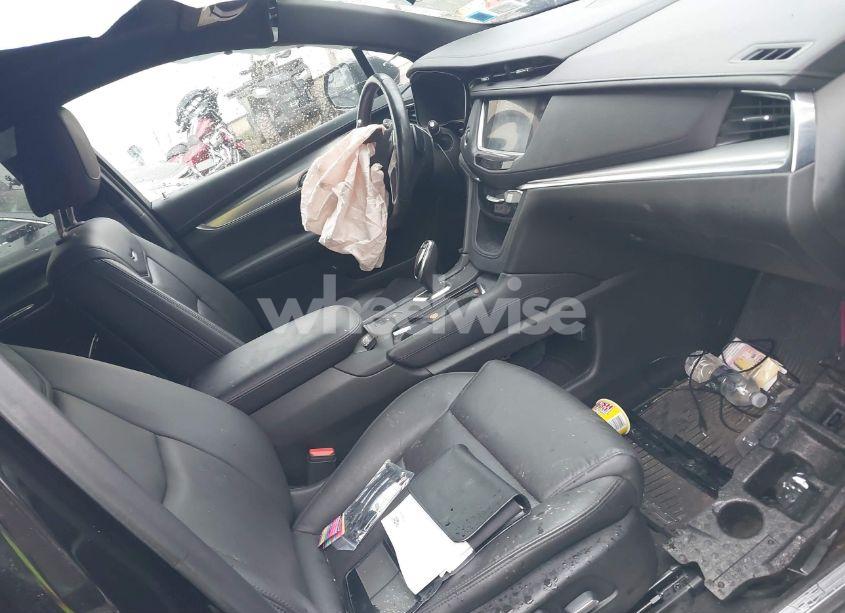 Photo 5 of 2019 Cadillac Xt5 LUXURY (VIN 1GYKNDRS6KZ271160)