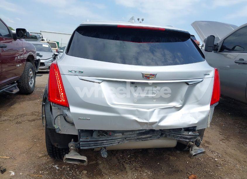 Photo 17 of 2019 Cadillac Xt5 LUXURY (VIN 1GYKNDRS7KZ239737)
