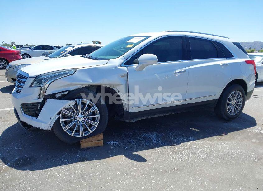 Photo 6 of 2017 Cadillac Xt5 LUXURY (VIN 1GYKNDRS8HZ120863)