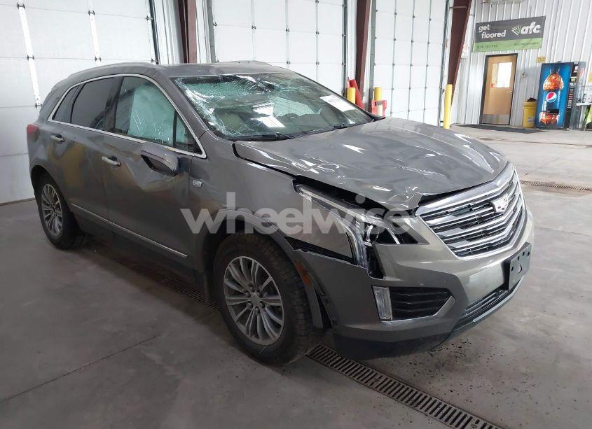 2019 Cadillac Xt5 LUXURY (VIN 1GYKNDRS8KZ127609) main photo