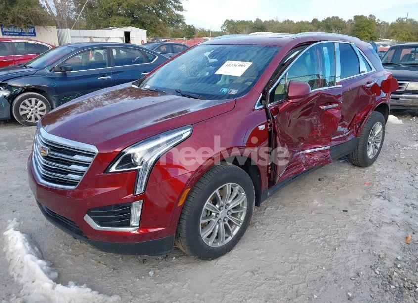 Photo 2 of 2017 Cadillac Xt5 LUXURY (VIN 1GYKNDRS9HZ222351)