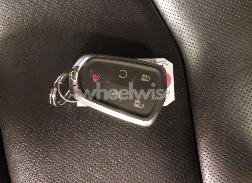 Photo 11 of 2017 Cadillac Xt5 LUXURY (VIN 1GYKNDRS9HZ319825)