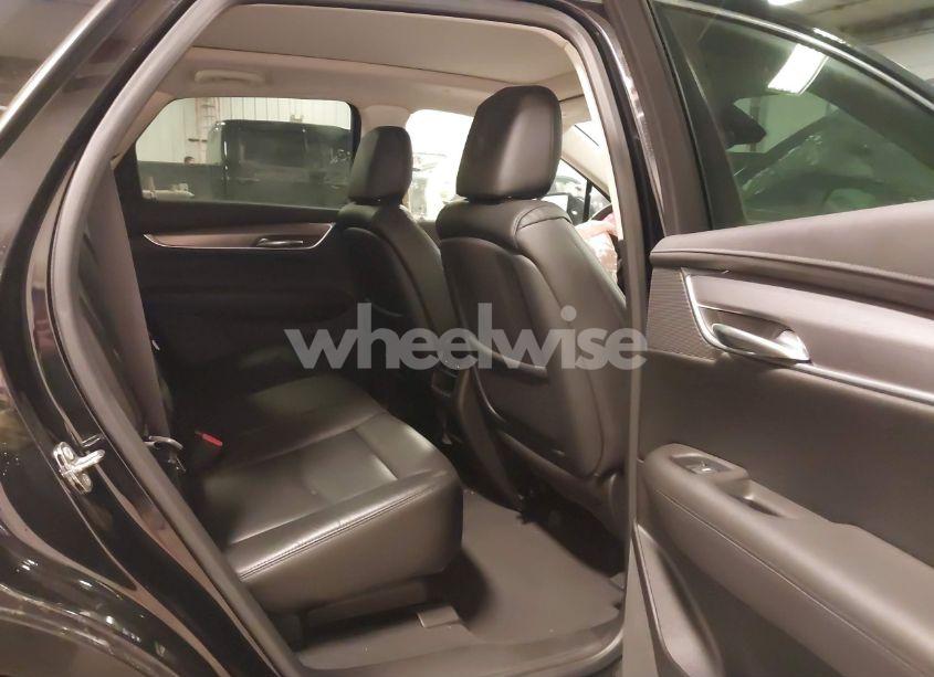 Photo 8 of 2017 Cadillac Xt5 LUXURY (VIN 1GYKNDRS9HZ319825)