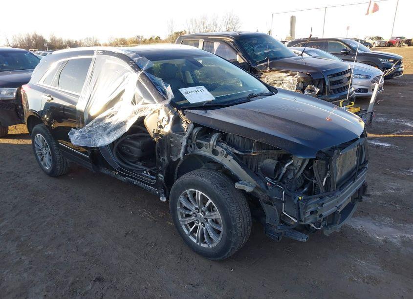 2018 Cadillac Xt5 LUXURY (VIN 1GYKNDRS9JZ165638) main photo