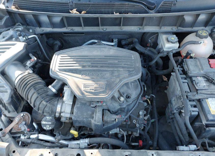 Photo 10 of 2018 Cadillac Xt5 LUXURY (VIN 1GYKNDRS9JZ165638)